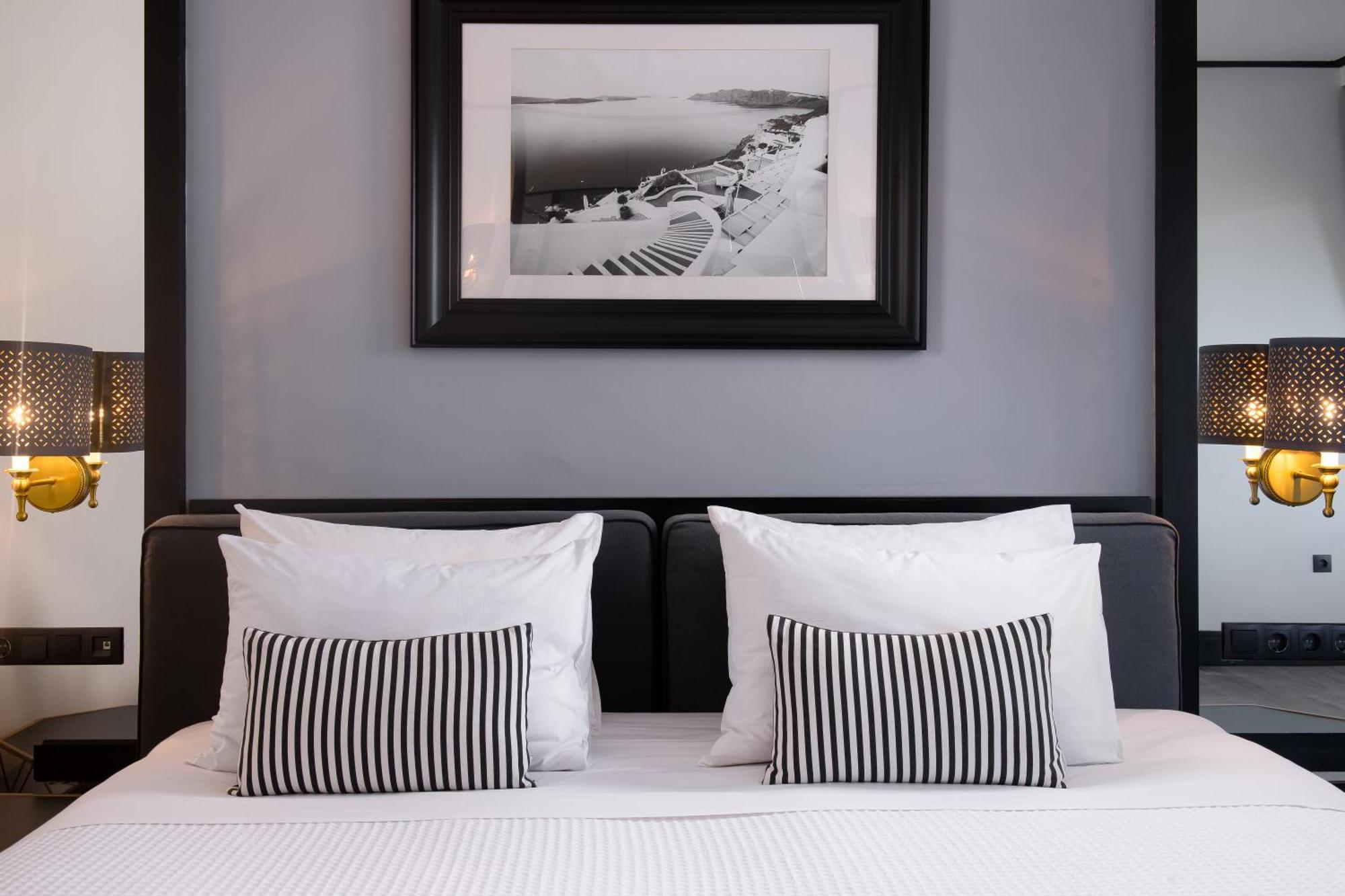 Double or Twin Room Balcony
